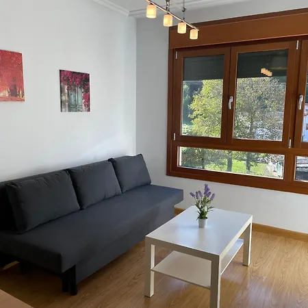La Cabana, Edificio Molinos Apartment Felechosa